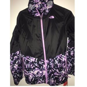 North Face windbreaker/ rain sweater